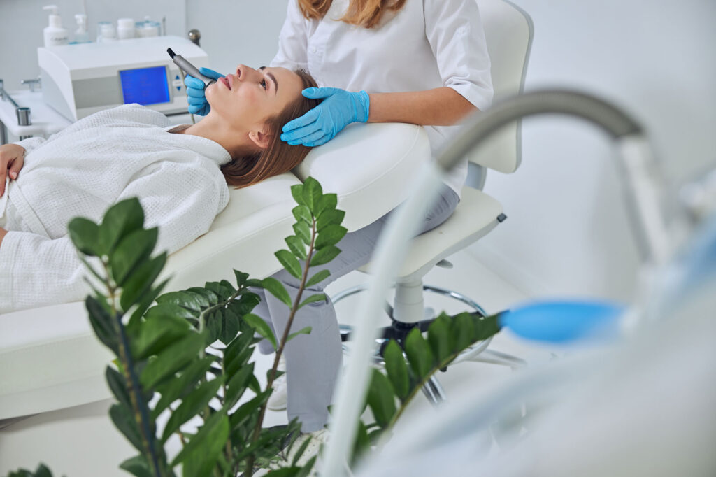 Mezoterapia bezigłowa